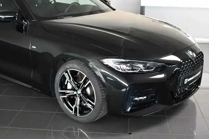 BMW Serie 4 Image 2